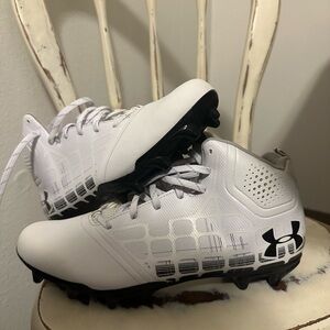 Lacrosse spikes